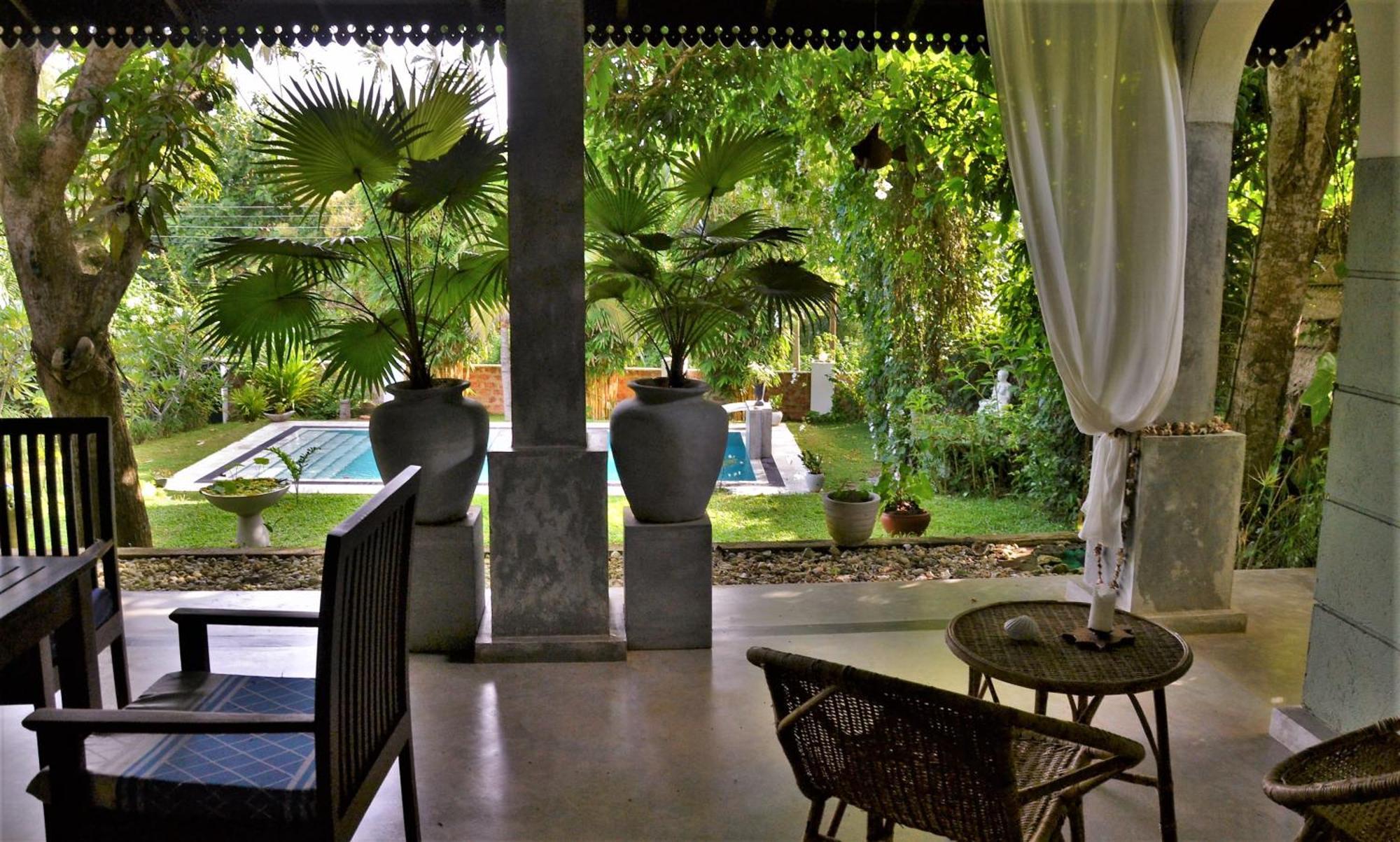 Villa Lyvie Ayurvedic Hotel タンガラ エクステリア 写真