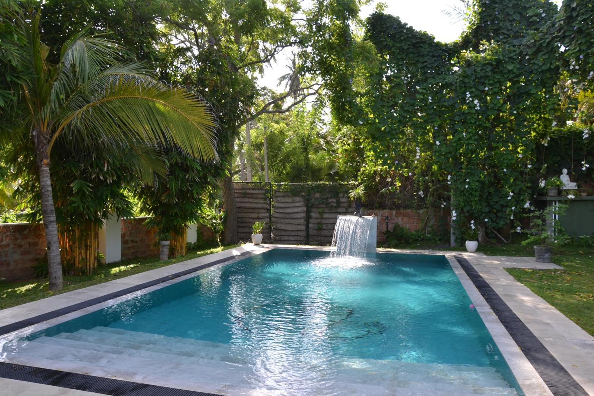 Villa Lyvie Ayurvedic Hotel タンガラ エクステリア 写真